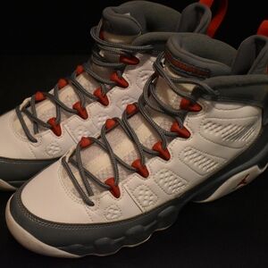 Jordan 9 Retro "Fire Red"